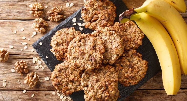 Requiere pocos ingredientes: la receta de galletas de avena fácil y rápida para desayunar