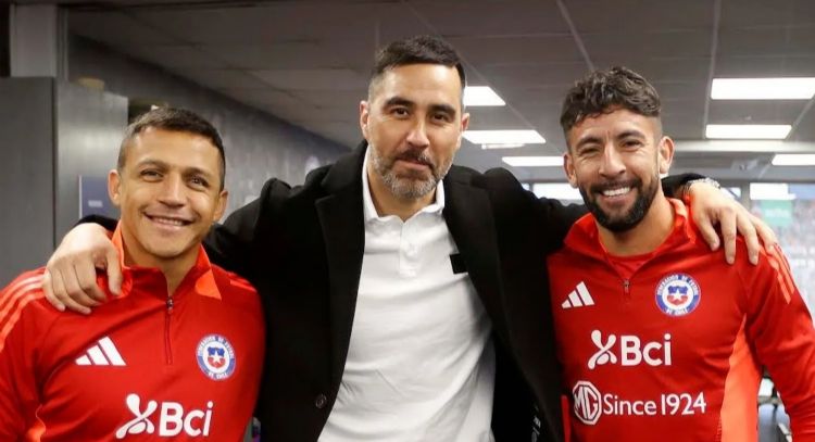 Claudio Bravo tuvo que ver: cómo ayudó a Mauricio Isla en su llegada a Colo Colo
